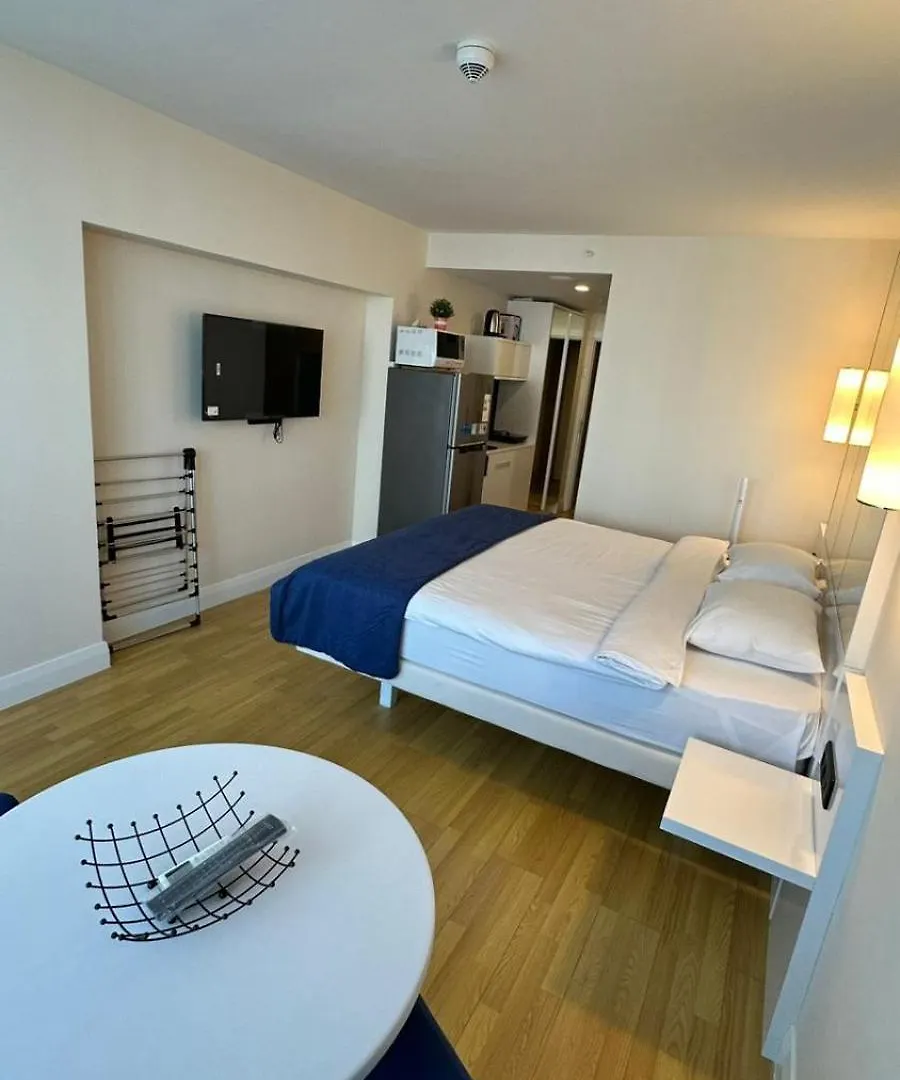 Orbi City Mia Luxury Studio Batumi 0*,